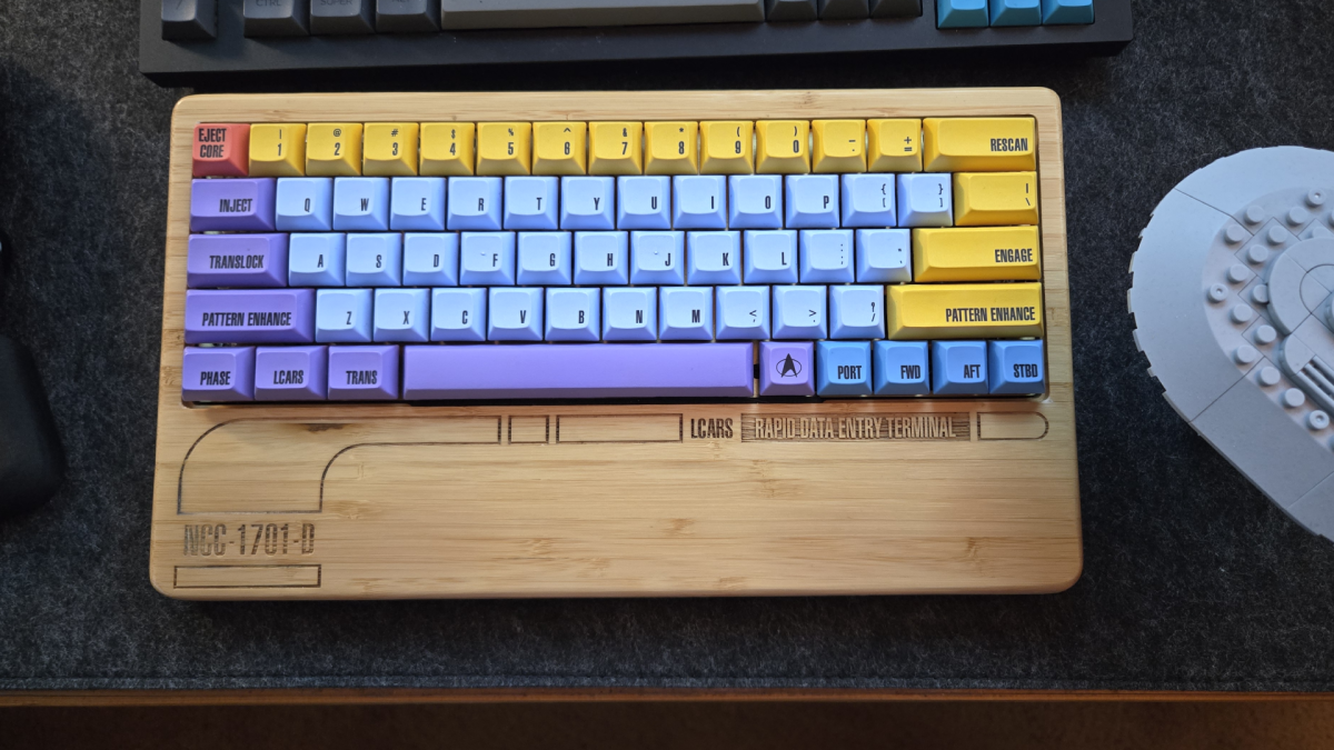 Michael's Star Trek mechanical keyboard