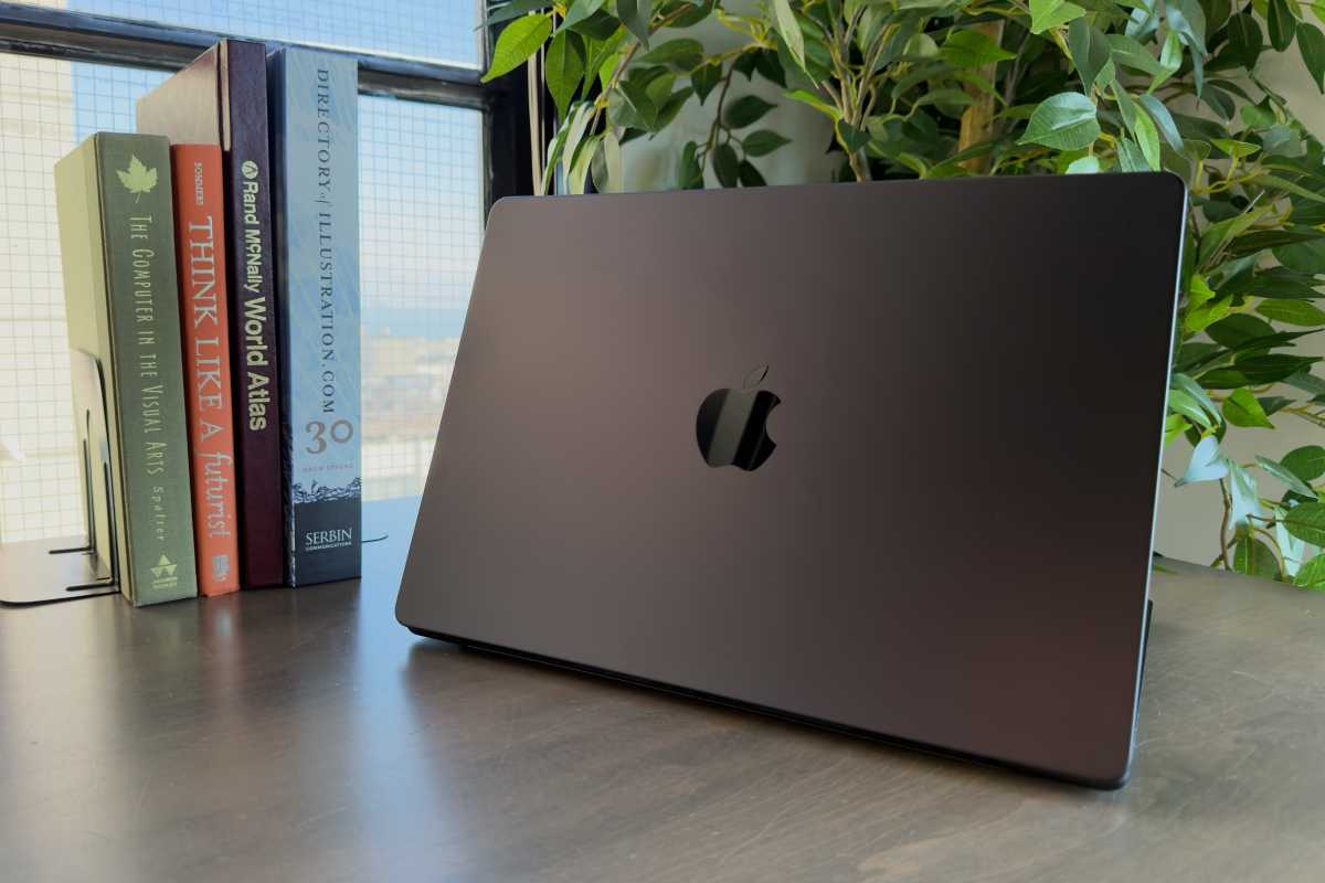 macbook pro m5