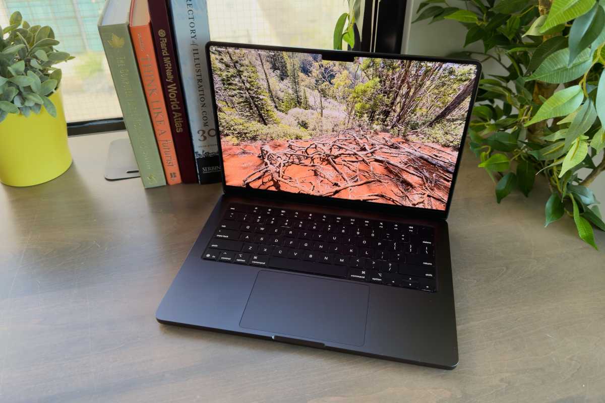 m5 macbook pro