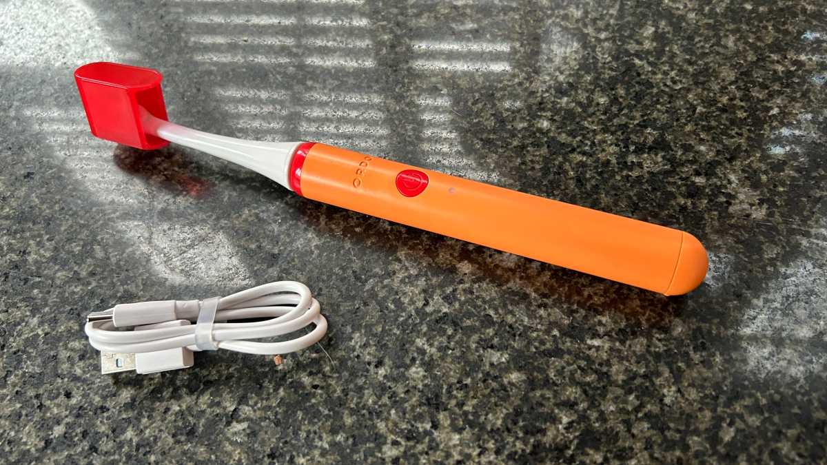 Ordo Sonic Edge with travel cap and charging cable