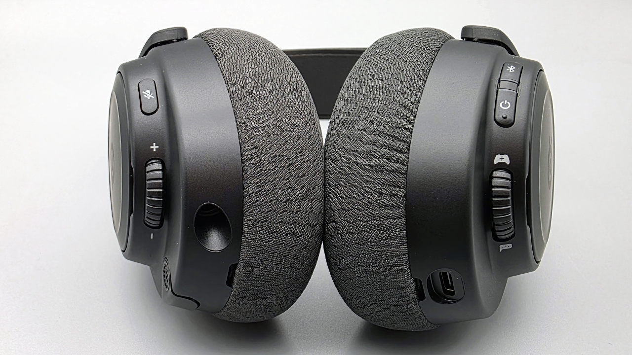 SteelSeries Arctis Nova 7 review: A comfy headset for PC and