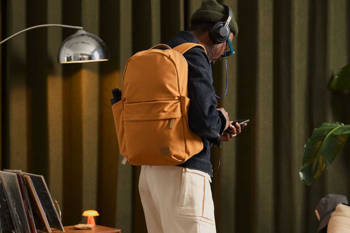 Bellroy Classic Daypack Butterscotch