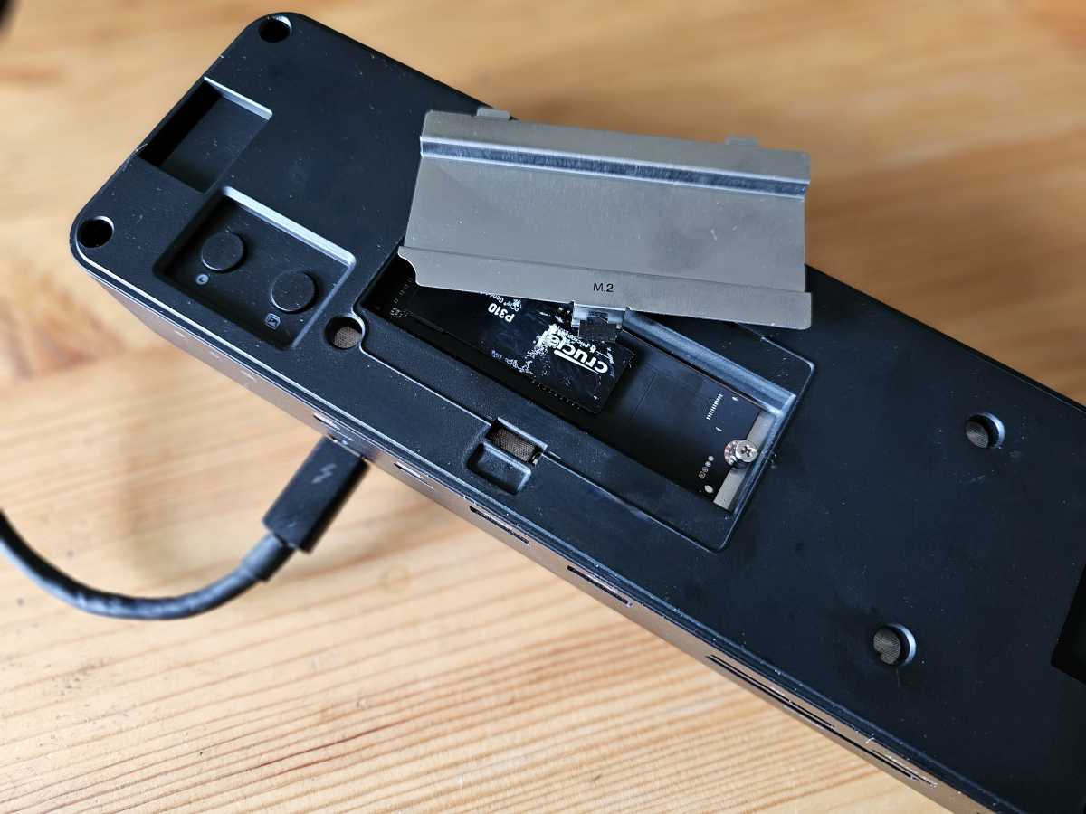 Kensington EQ Pro Thunderbolt 5 Docking Station 6