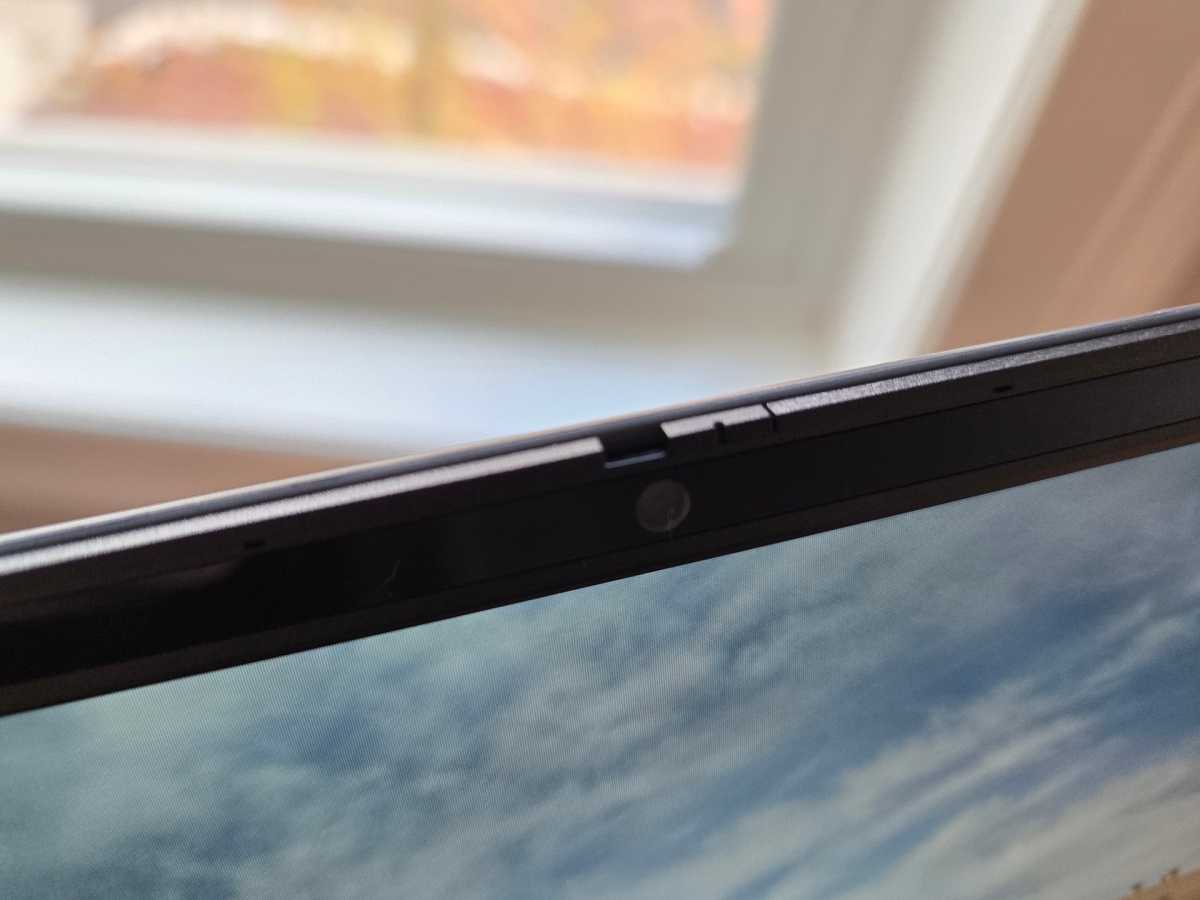 Lenovo IdeaPad Slim 3i camera