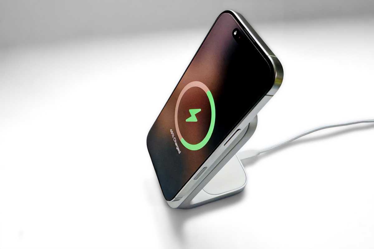 Nomad Stand One 25W iPhone