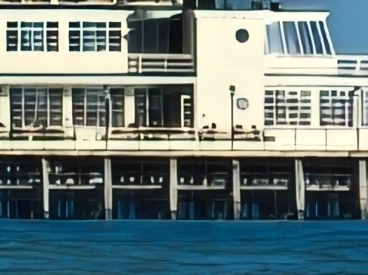 OnePlus 15 camera sample 120x zoom AI off