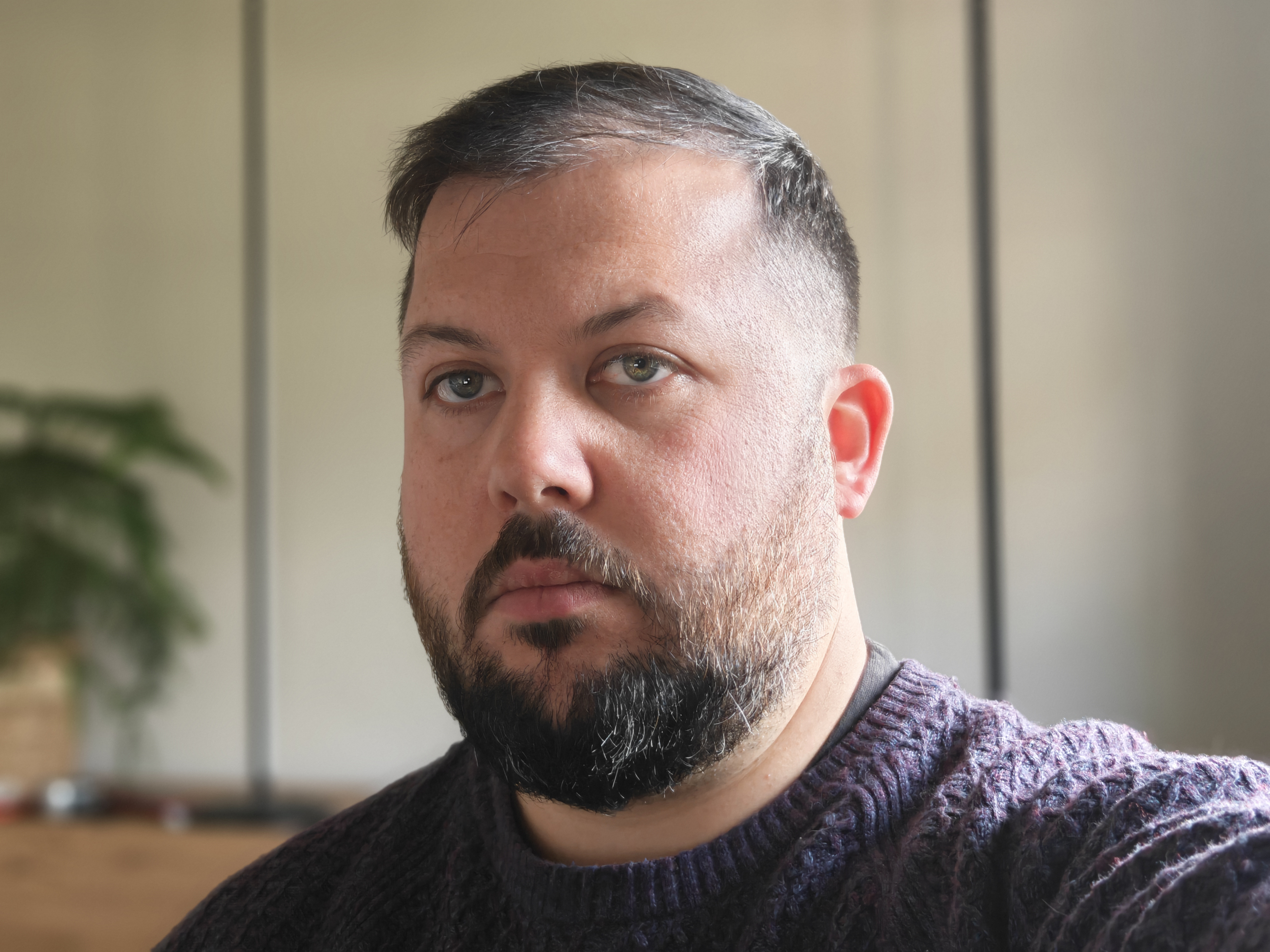 OnePlus 15 camera sample portrait AI Relight 0 percent