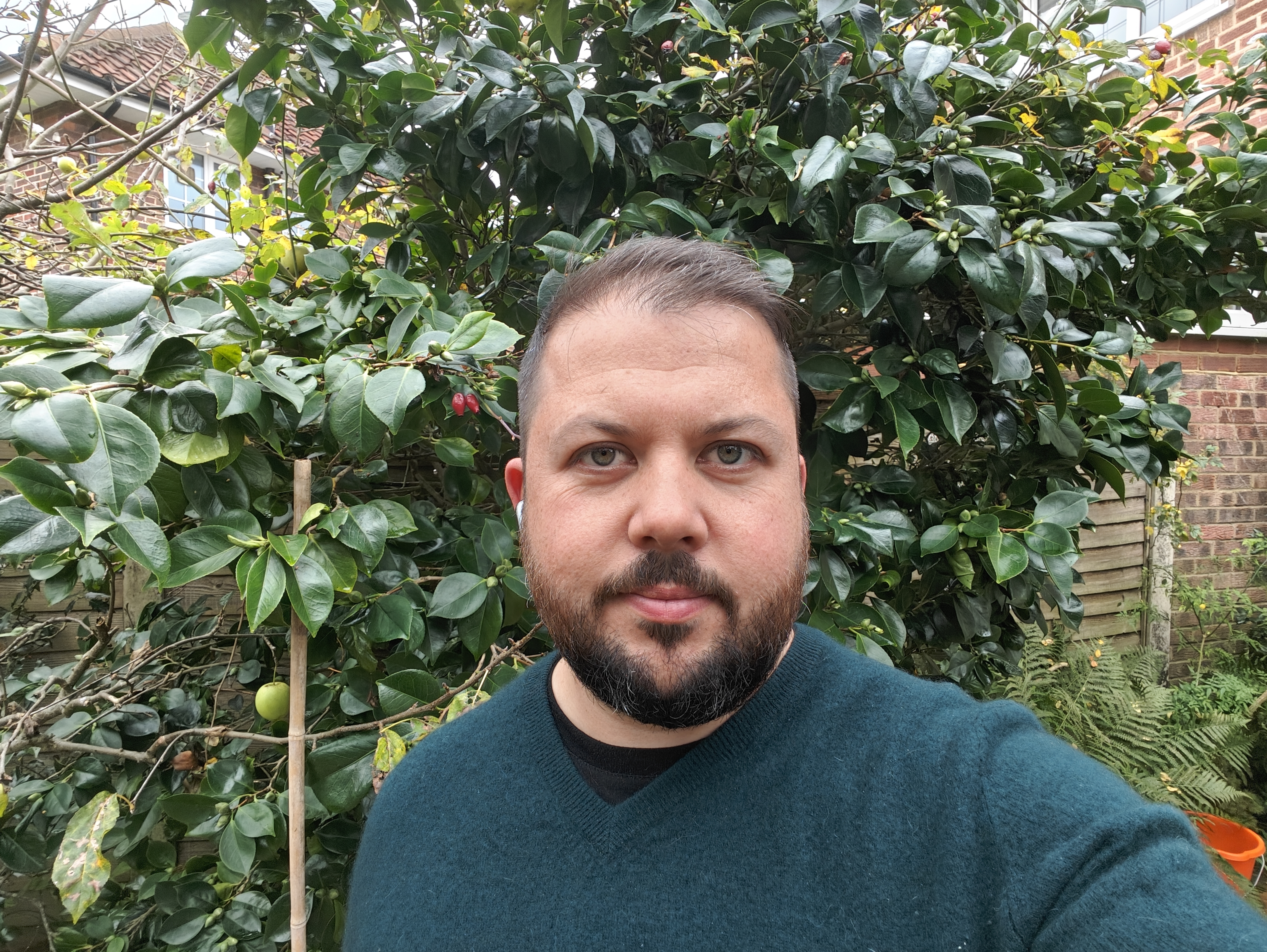 OnePlus 15 vs OnePlus 15 camera sample 15 selfie