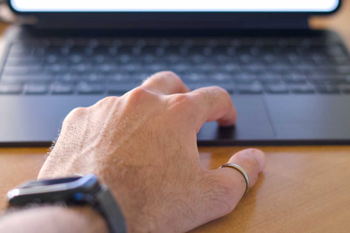 iPad Pro Magic Keyboard trackpad