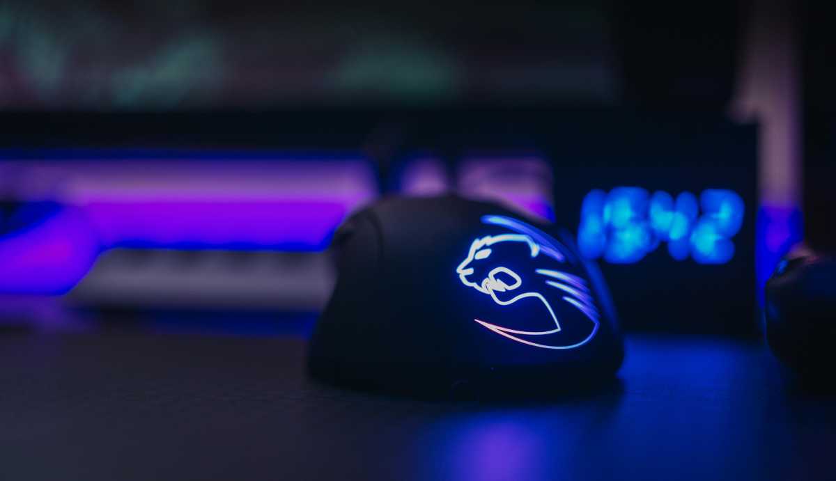 gaming mouse