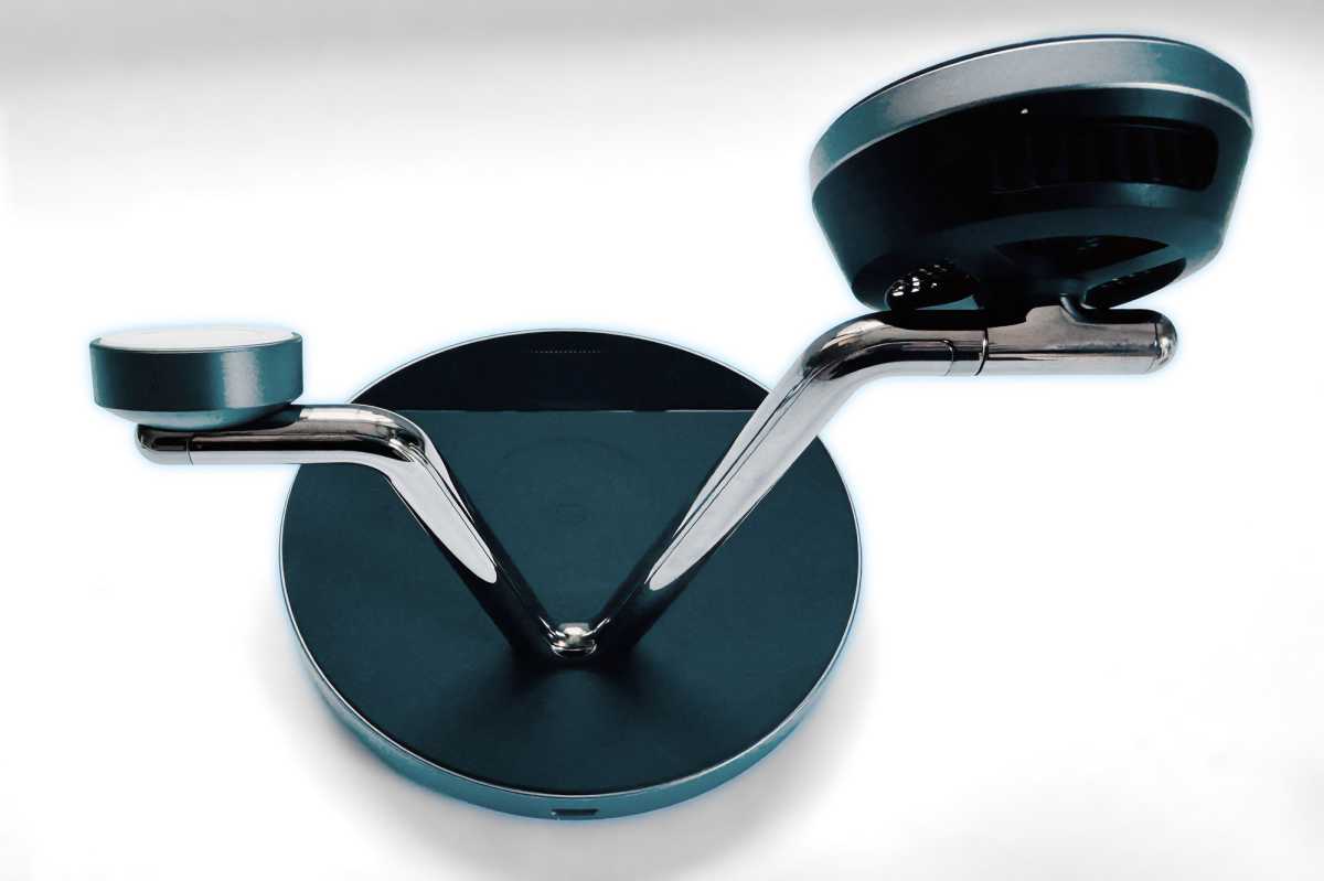 Anker Prime 3 in 1 Wireless Charging Station back