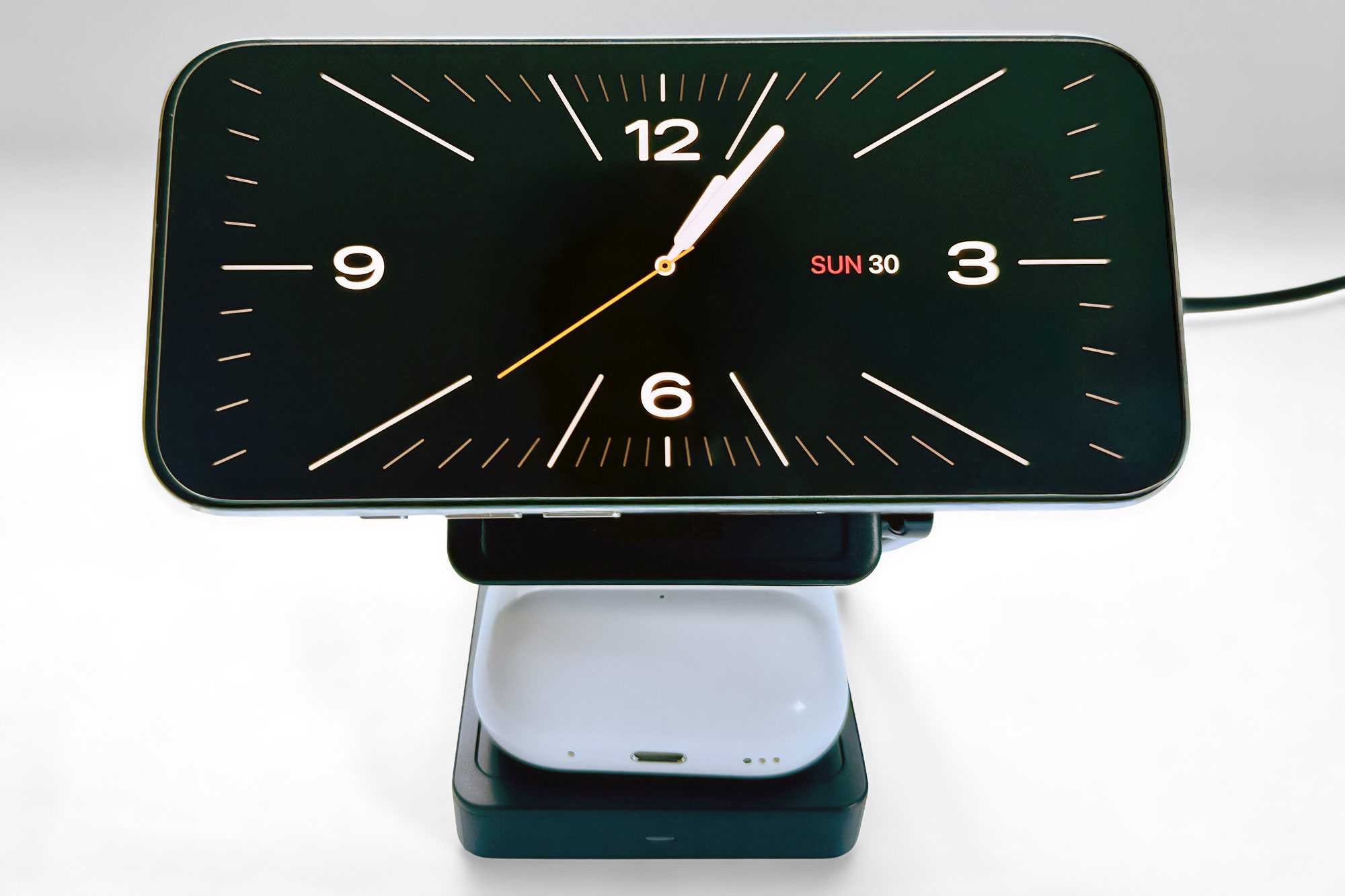 Baseus PicoGo AF21 3-in-1 Wireless Charger review | Macworld
