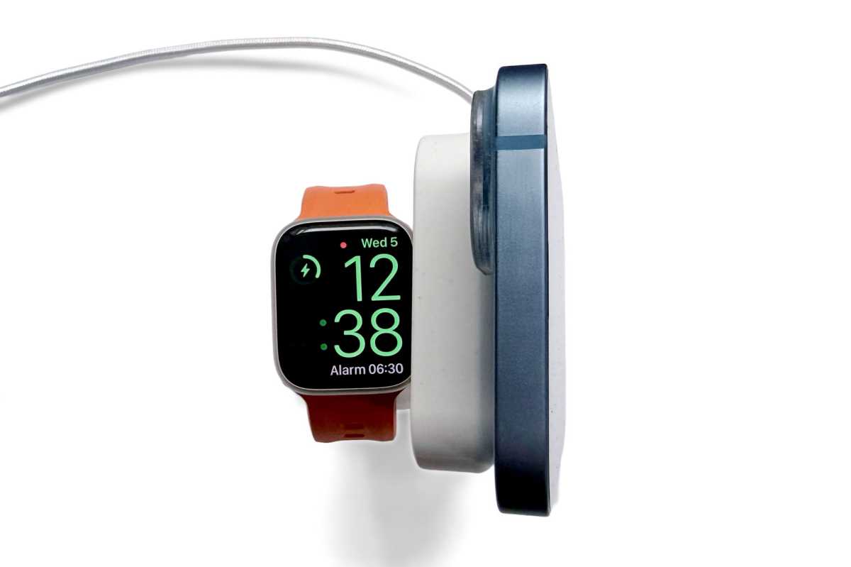 Cargador inalámbrico Journey ARIA 3 en 1 arriba