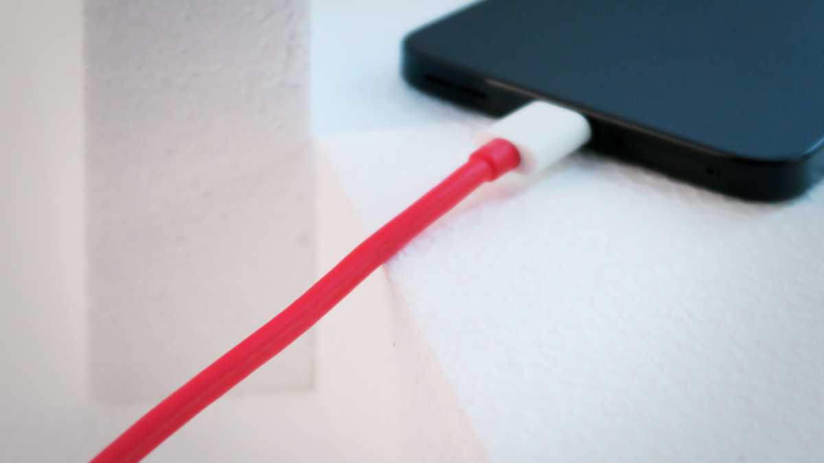 OnePlus 15R review charging