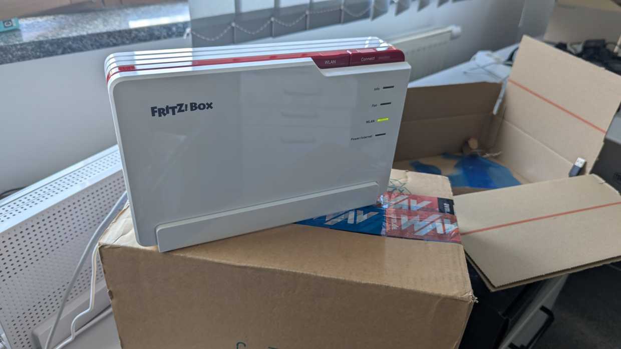 AVM Fritzbox 5690 Pro
