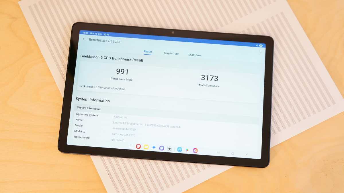 Samsung Galaxy A11 Plus 11