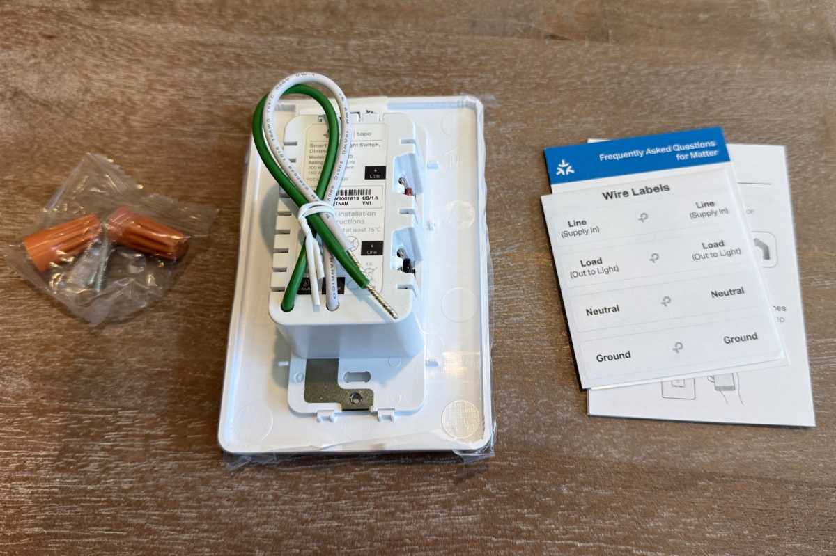 Tapo S505D out of the box