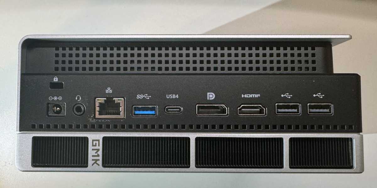 Test GMKtec EVO X2 Hinten