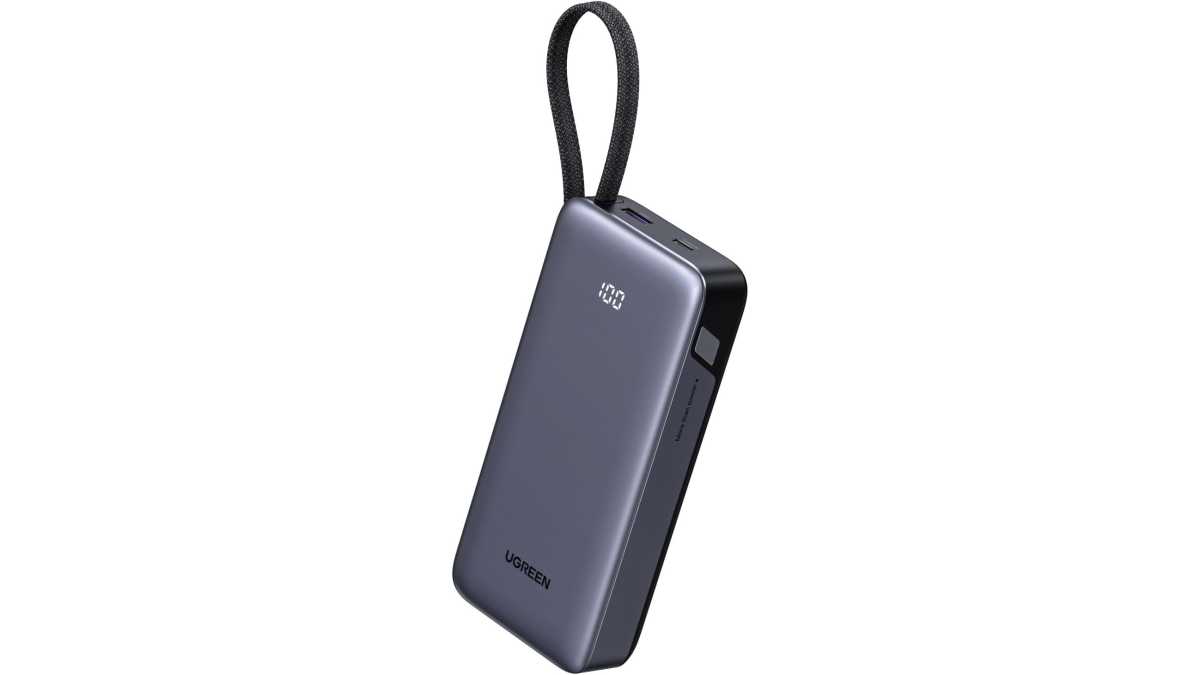 Ugreen Nexode power bank w built-in cable