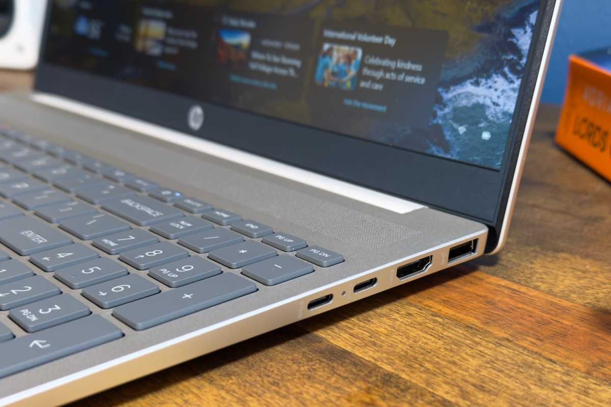 HP Omnibook 5 16 ports