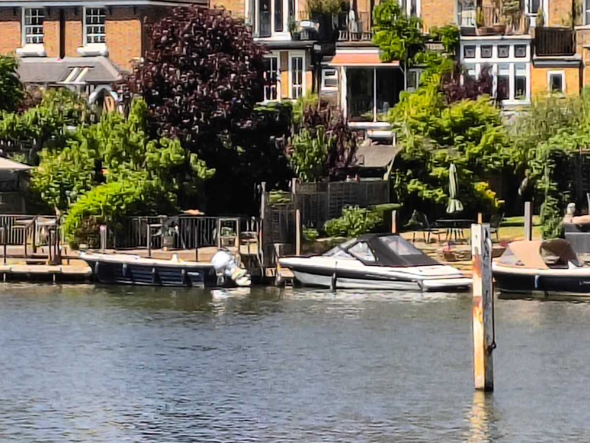 Small boats shot on 10x zoom