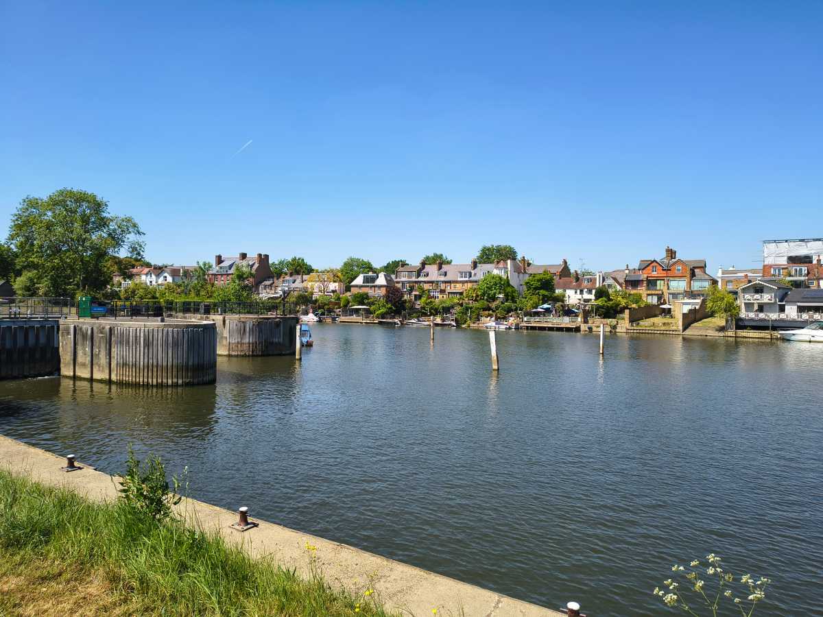 Canal scene on 1x zoom