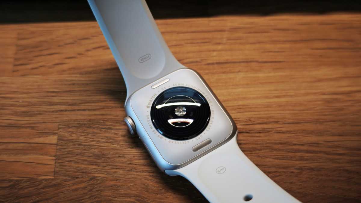 Apple Watch SE 3 review 14