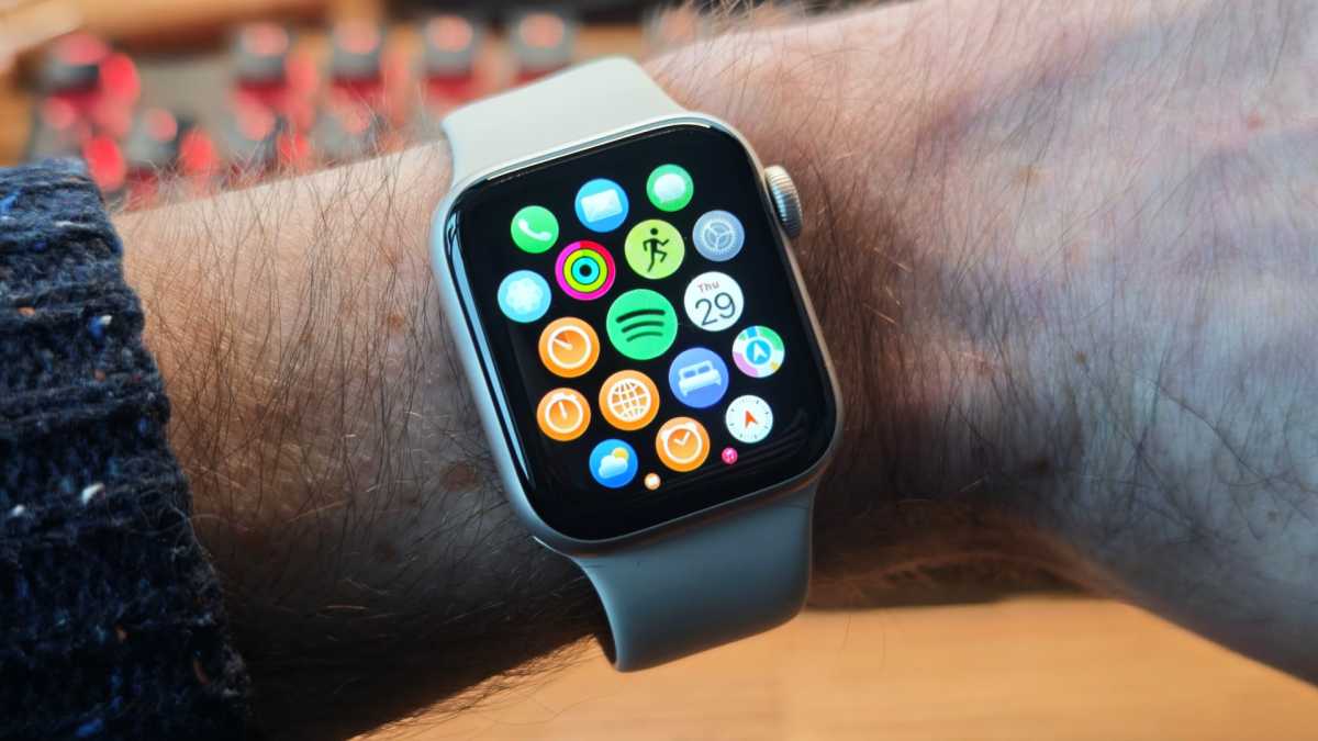 Apple Watch SE 3 review 5