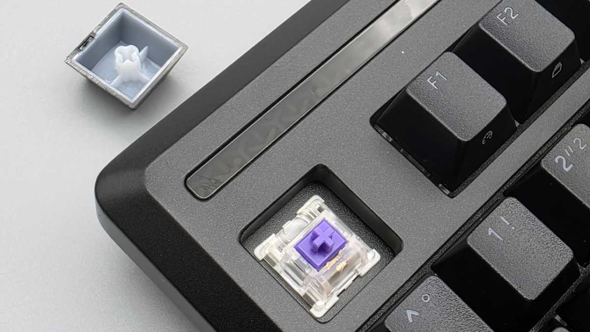 Corsair-MLX-Pulse-Switches in der Corsair Galleon 100 SD
