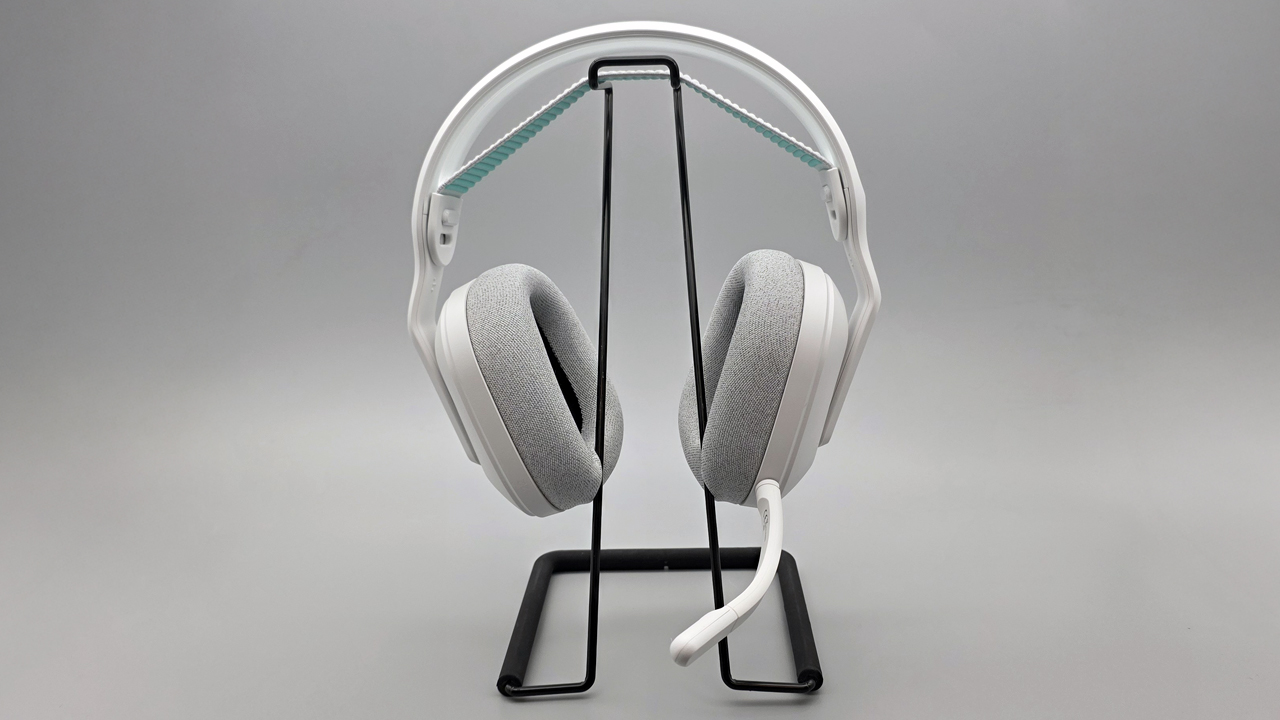 Logitech G522 Lightspeed review: A gaming headset with a superb