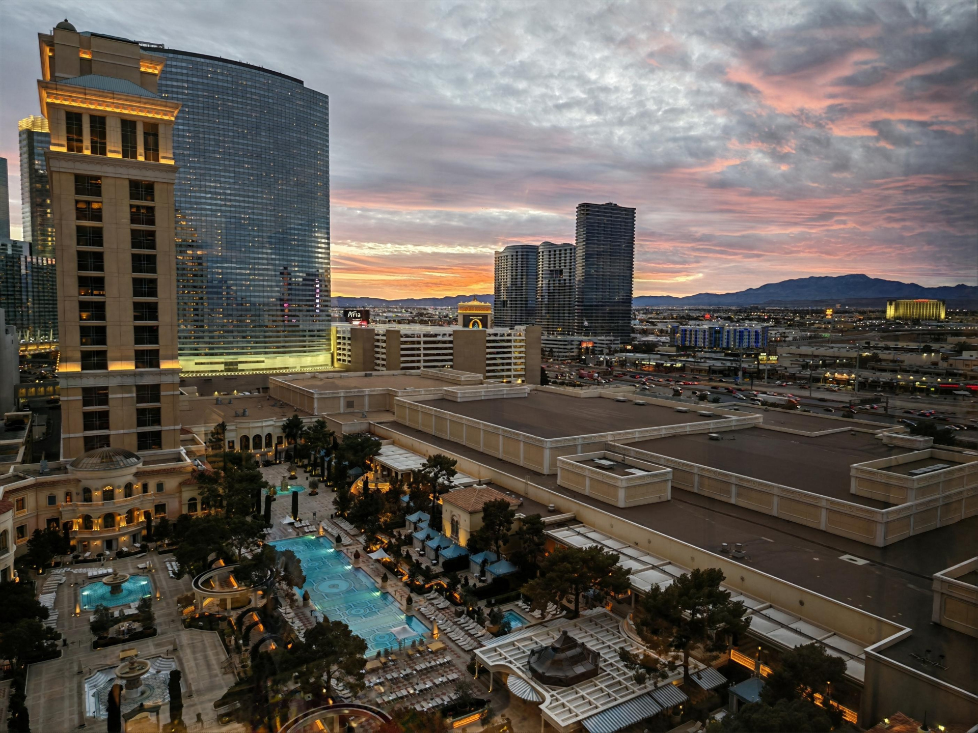 HonorMagic9Pro reflection removal