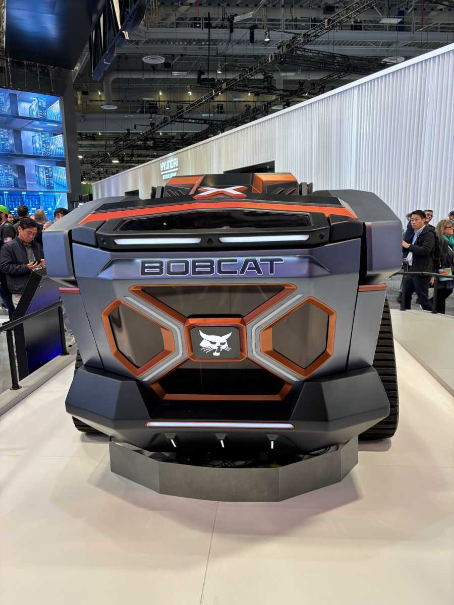 Bobcat RogueX3 concept loader