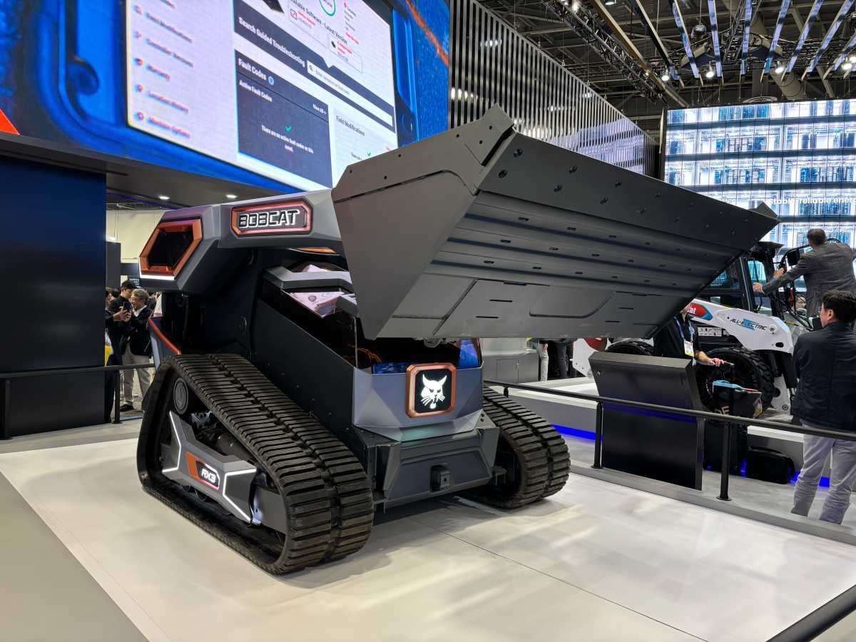 Bobcat RogueX3 concept loader