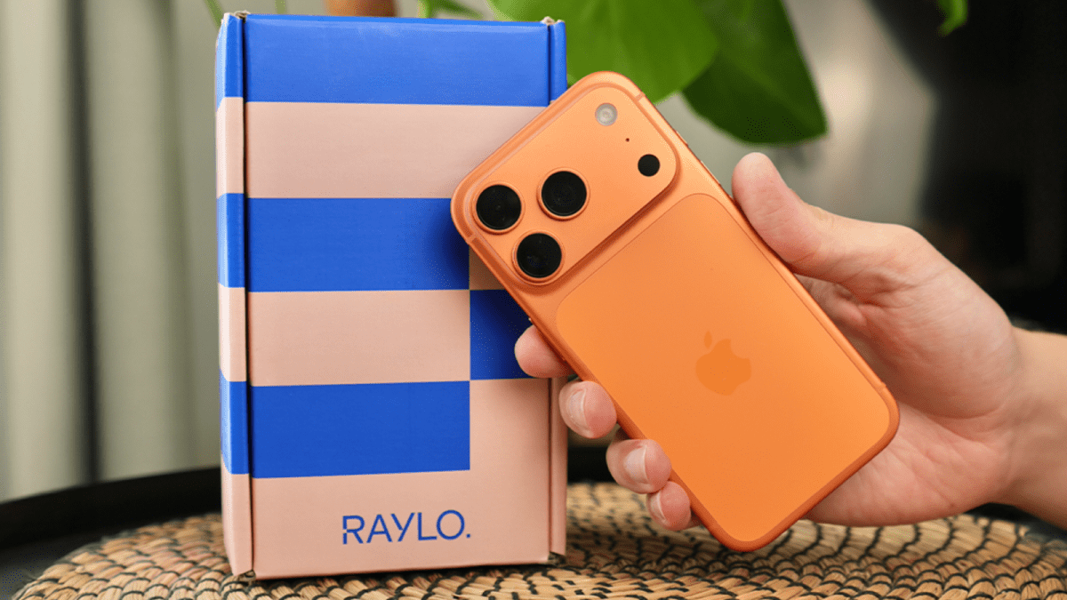 Raylo phone lease delivery