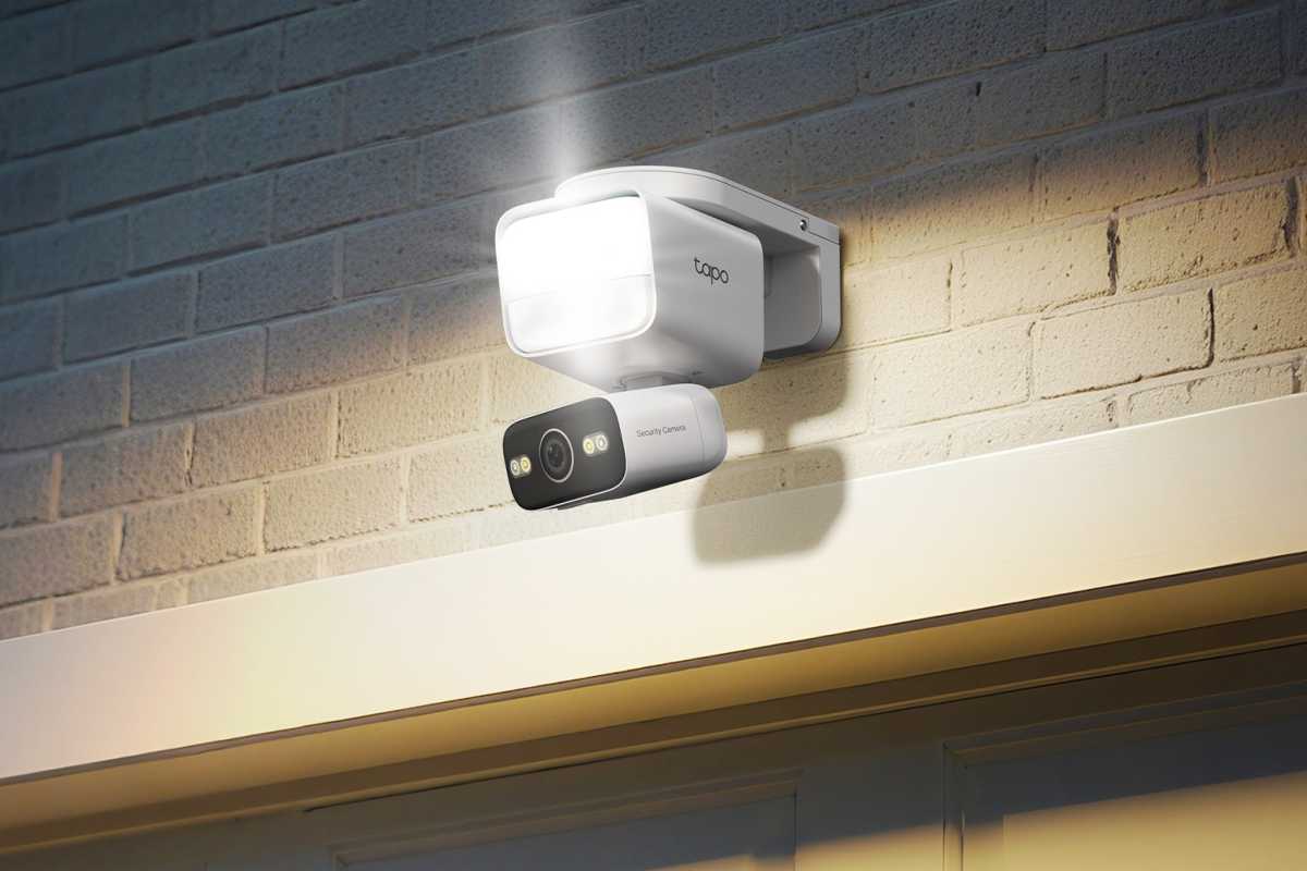 Tapo C710 floodlight camera