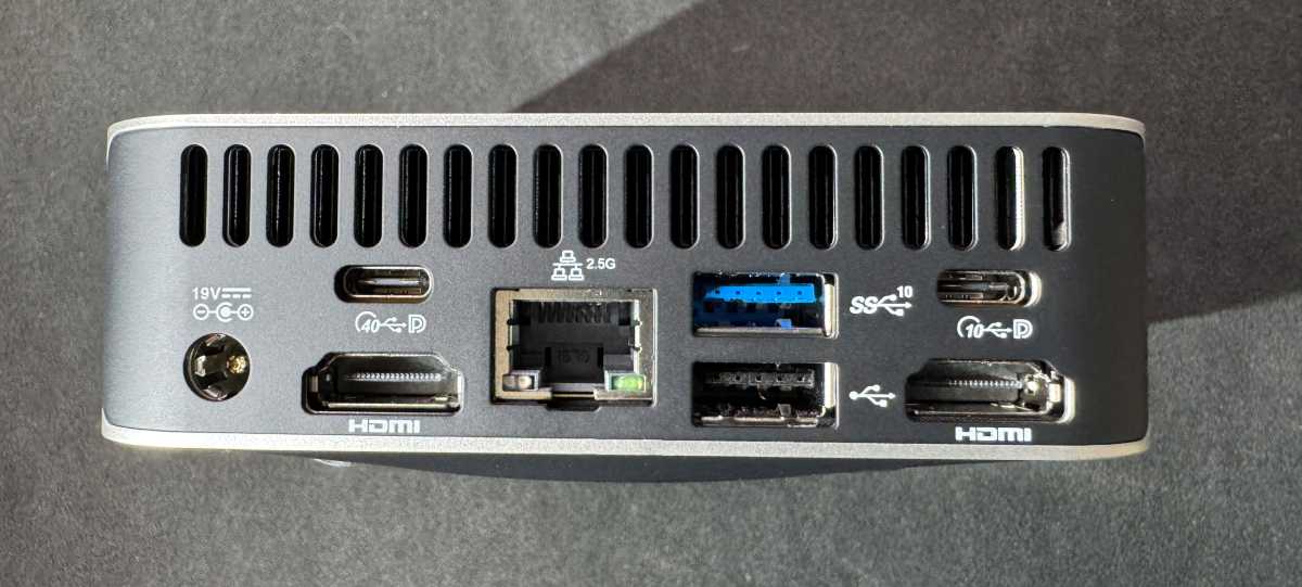 Test Geekom A8 Hinten