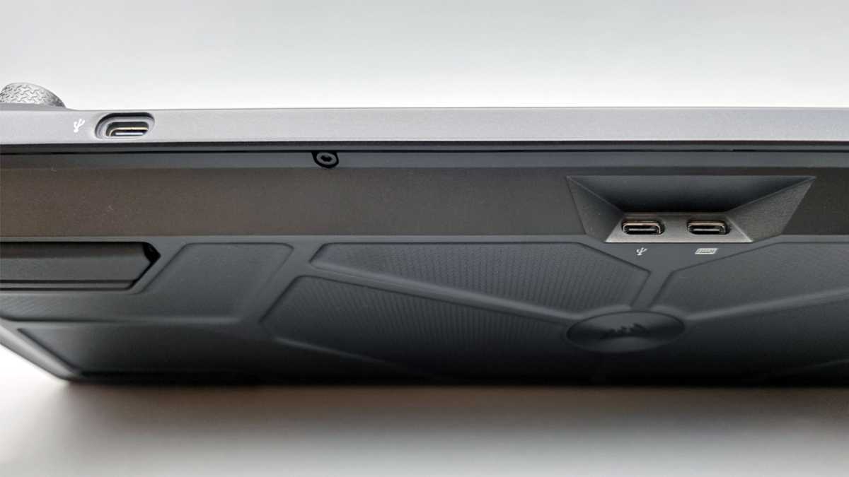 USB-C-Anschlüsse und -Hub der Corsair Galleon 100 SD