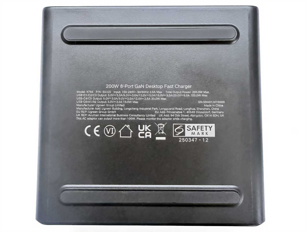 Ugreen Nexode 200W GaN USB C Charging Station base