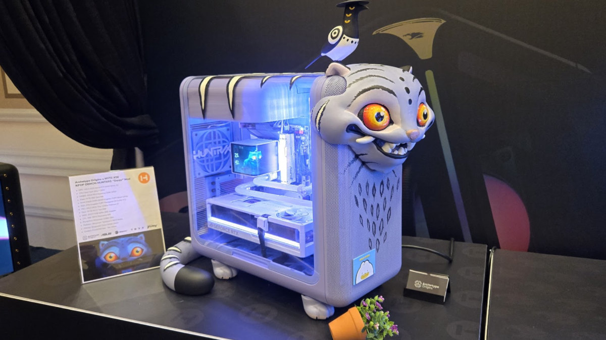 Hyte K-pop demon hunters PC case X50 