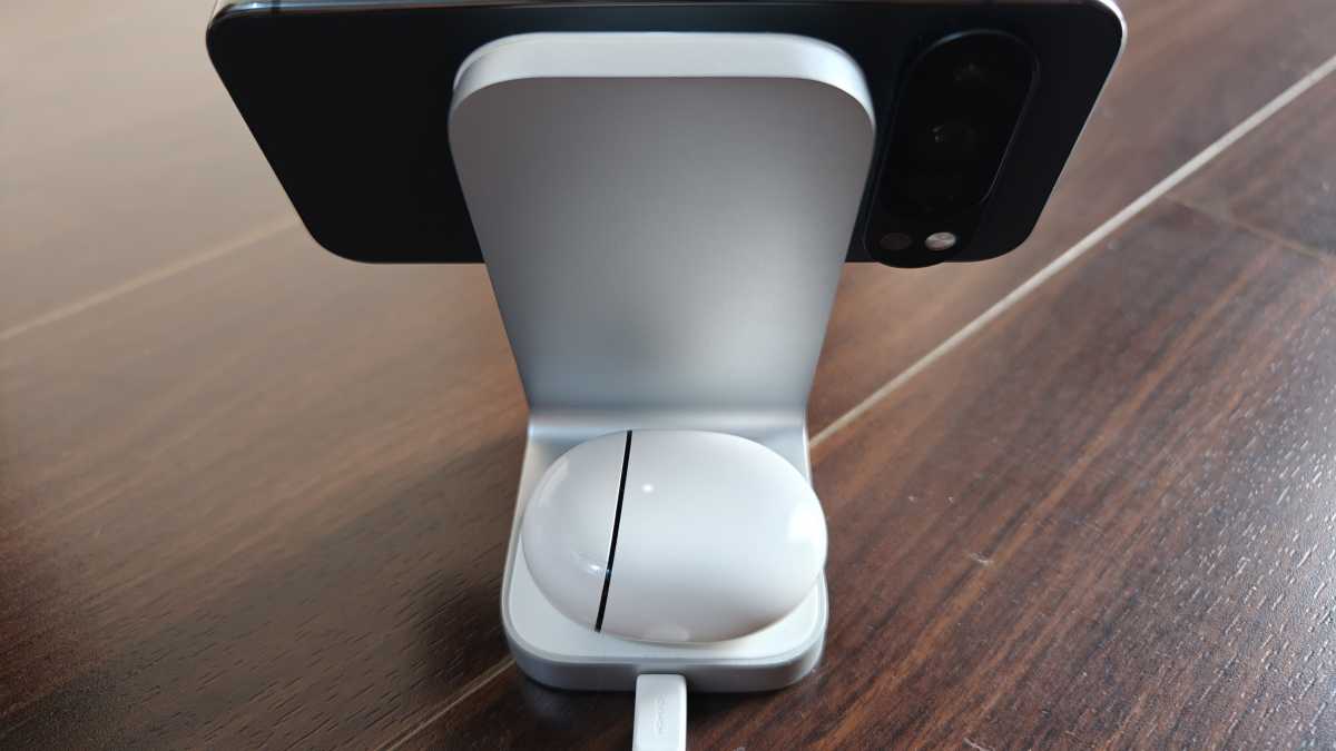 nomad stand one rear design