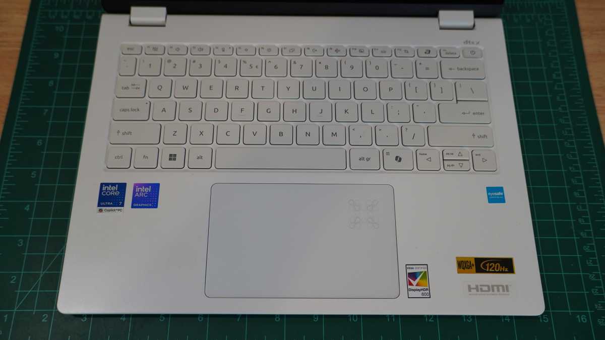 Acer Swift Edge 14 AI keyboard