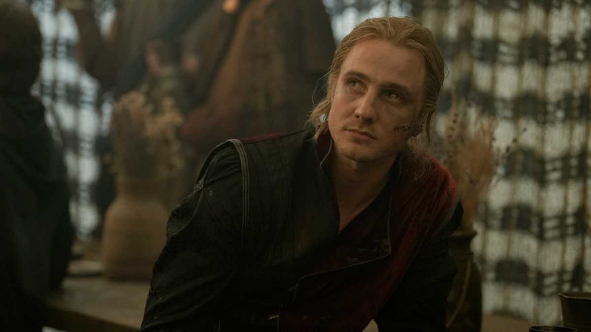 A Knight of the Seven Kingdoms season 1 - Henry Ashton as Daeron Targaryen