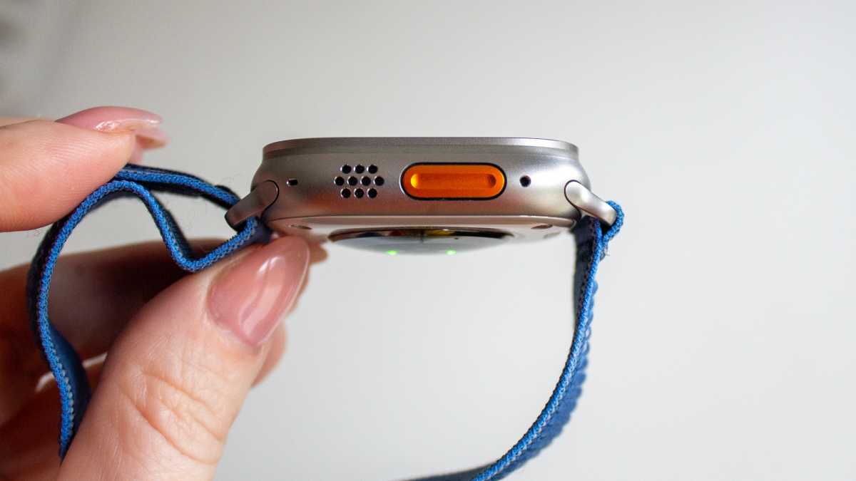 Apple Watch Ultra 3 11