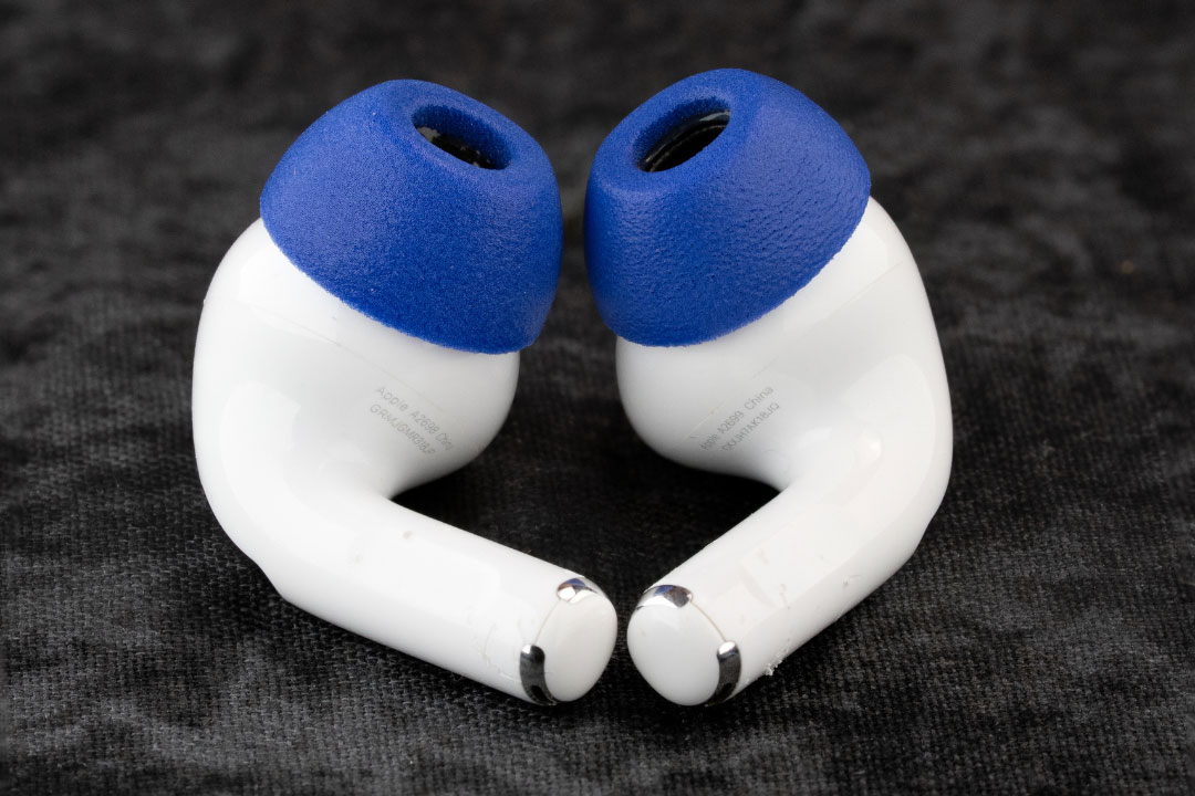 Comply Memory Foam Ear Tips blue tips