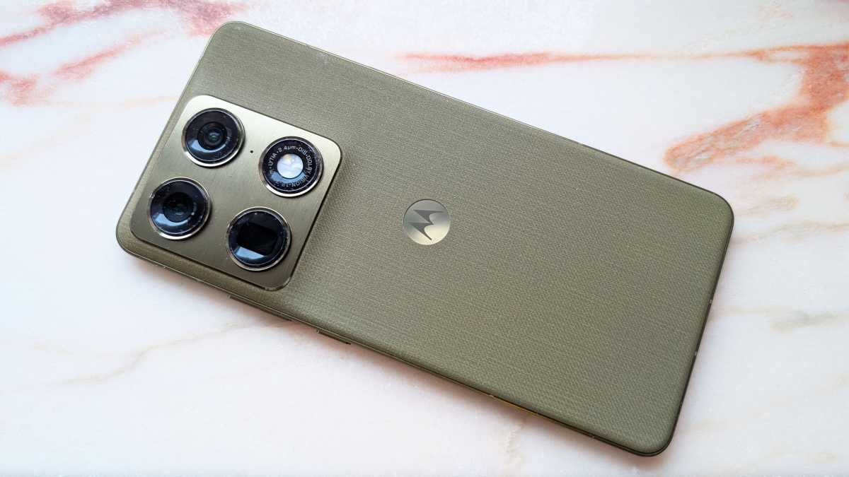 Motorola Signature