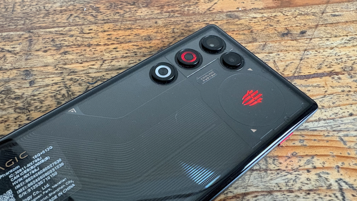 Redmagic 11 Air REAR LIGHT