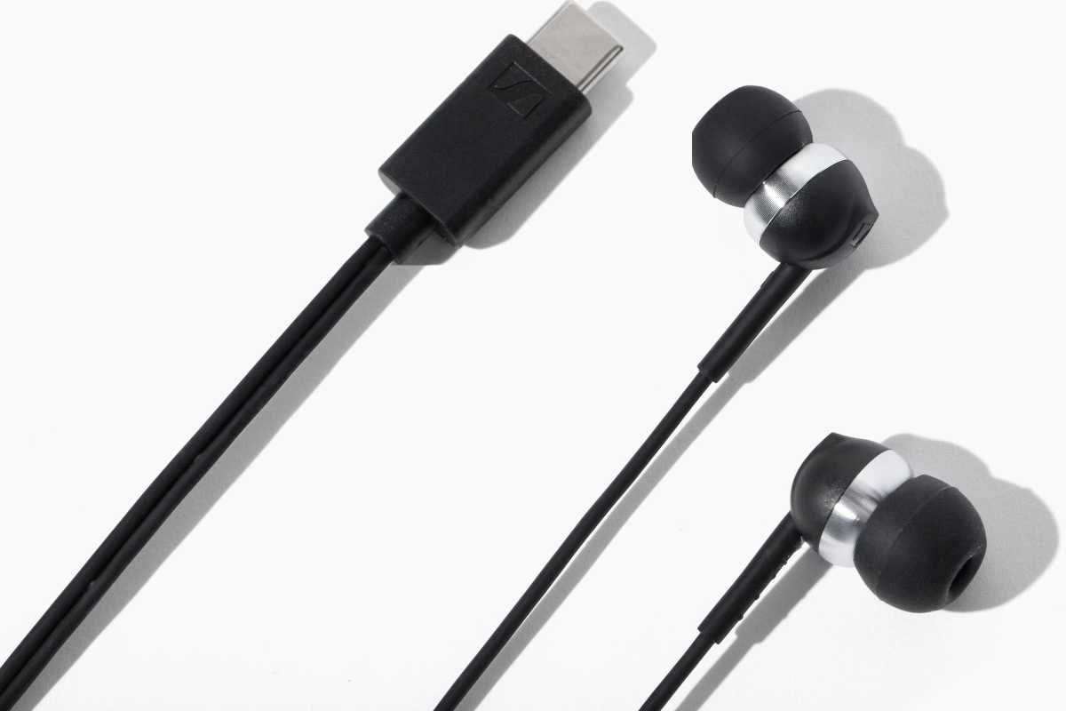Close-up of USB-C interface on CX 80U earbuds