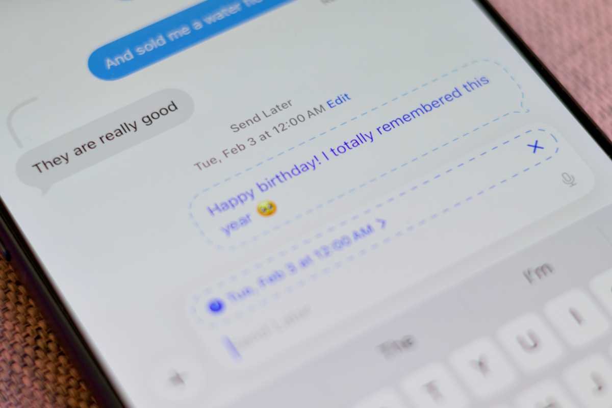 iMessage scheduled text