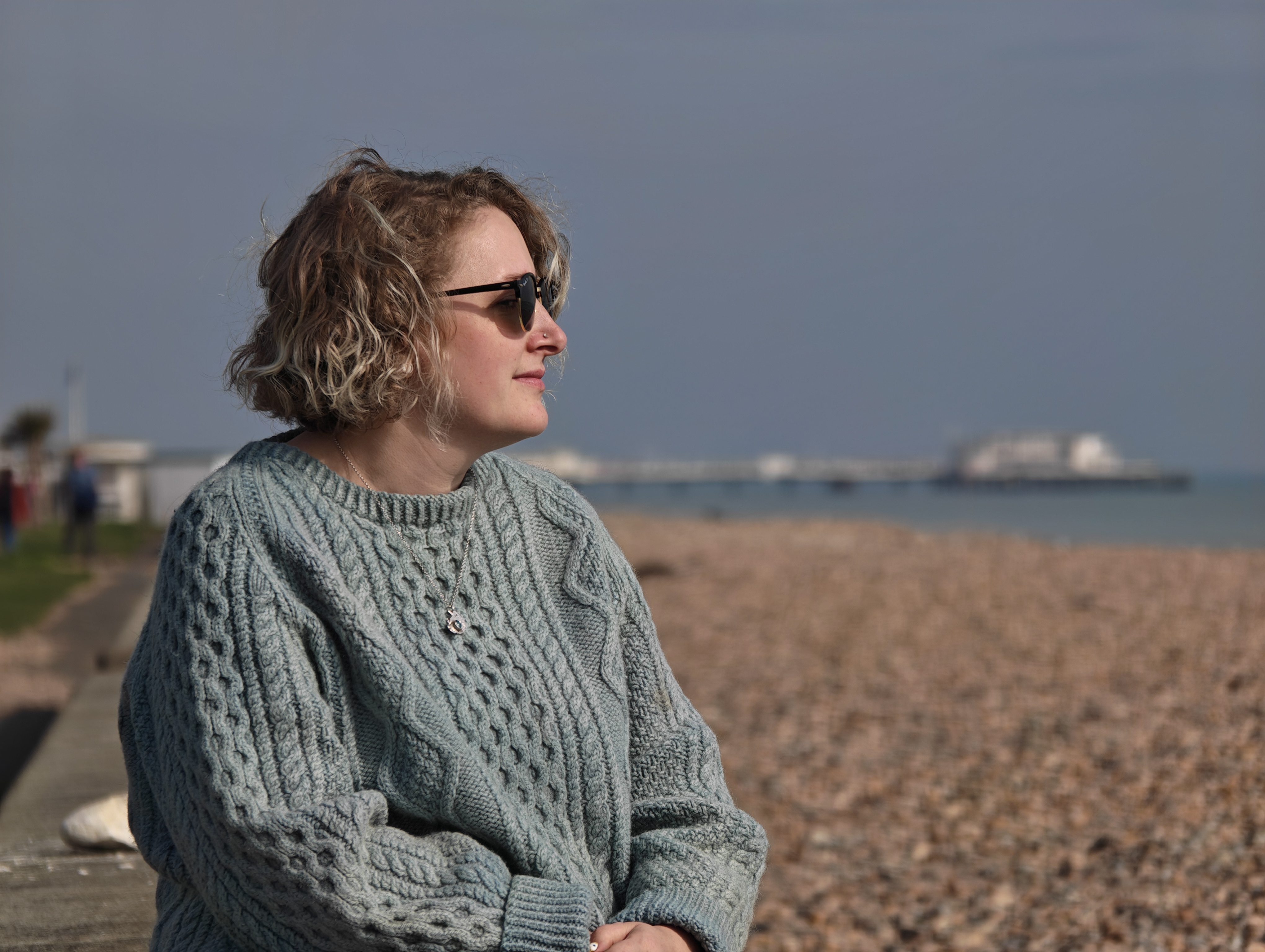 Honor Magic 8 Pro camera sample Professional Imaging Kit 200mm Ellie side