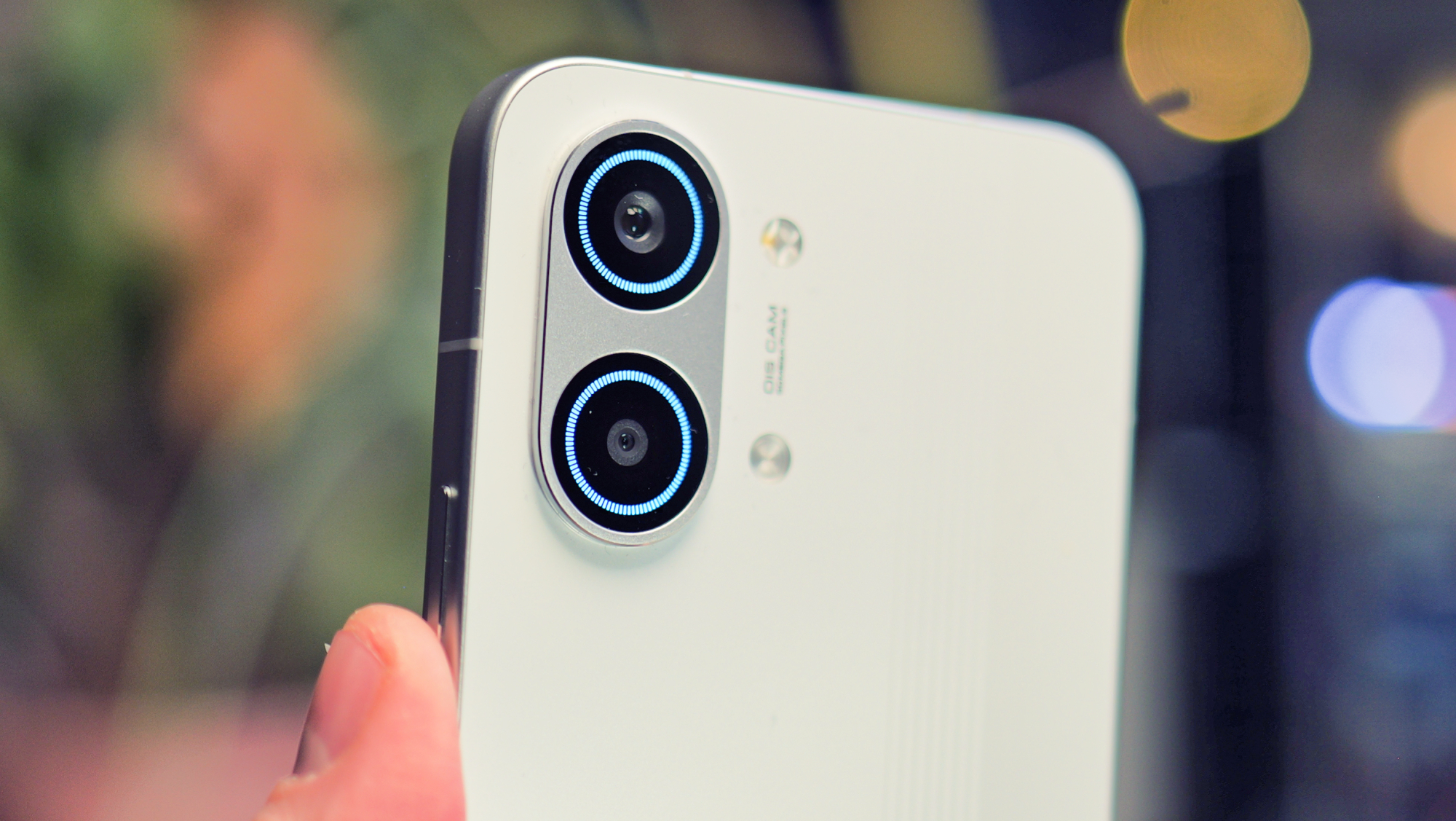 Xiaomi Poco X8 Pro Max Review: Minimum Spend, Maximum Speed - Tech